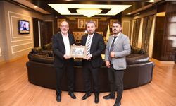 Pursaklar Belediye Başkanı Ertuğrul Çetin, Naci Bayav'ı ağırladı