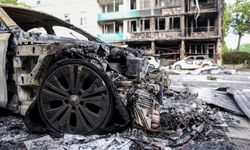 Almanya'da apartmanda patlama: Ölü ve yaralılar var