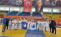 Altındağlı minik judocular rakiplerine göz açtırmadı! Şampiyon oldu