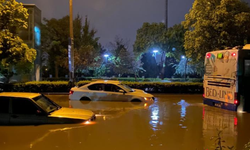 Ankara’da sağanak yağış etkili oldu: Çok sayıda su baskını ihbarı yapıldı