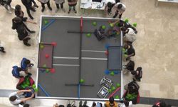 Atılım Üniversitesi geleceğin mühendislerini destekliyor: Liseler arası robotik yarışması gerçekleştirildi