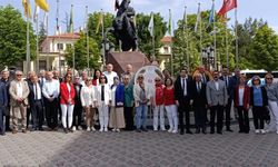 CHP Polatlı İlçe Başkanlığı'ndan 19 Mayıs için alternatif çelenk sunma töreni