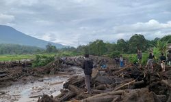 Endonezya’da toprak kayması: Can kaybı 37’ye yükseldi