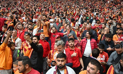 Galatasaray-Fenerbahçe derbisinde bilet fiyatları rekor kırdı!