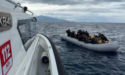 İzmir açıklarında 47 göçmen kurtarıldı