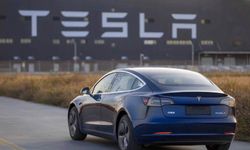 Tesla 100 binden fazla aracını geri çağırıyor