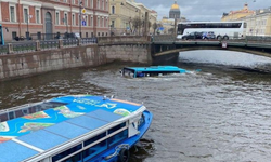 Yolcu otobüsü nehre uçtu: En az 4 kişi yaşamını kaybetti