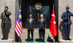Bakan Güler, Malezya Savunma Bakanı Nordin ile görüşme gerçekleştirdi