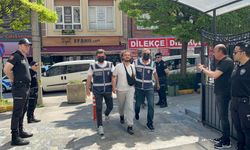 Kur’anı Kerim yırtan şahıs yakalandı