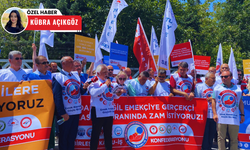 Birleşik Kamu-İş Konfederasyonu bakanlığın önünde maaş zamlarını protesto etti