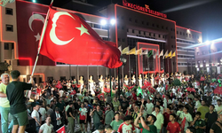 Milli maç heyecanı Keçiören Belediyesi'nin önünde yaşanacak