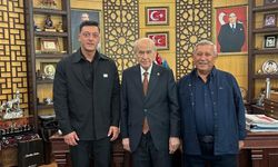 Mesut Özil'den MHP lideri Devlet Bahçeli'ye ziyaret