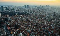 İstanbul fena sallandı! 10 saniyede yürekler ağza geldi