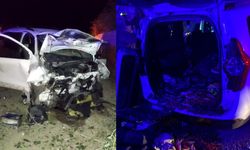 Sinop’ta feci trafik kazası: Hurdaya dönen araçlarda 2 kişi can verdi!