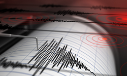 Van’da gece yarısı korkutan deprem!