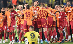 Galatasaray takım otobüsünden Fenerbahçe'ye olay gönderme!