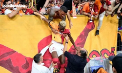 Osimhen, Galatasaray'daki İlk Maçında Taraftarın Kalbini Fethetti