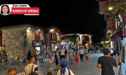 Side Çarşısı bu yıl da turistlerin gözdesi olmaya devam ediyor