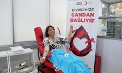 Ünlü isimlerden Türk Kızılay’a destek: "Birbirimize Candan Bağlıyız" kampanyası