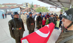 Kıbrıs Gazisi Mustafa Şen son yolculuğuna uğurlandı