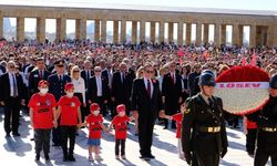 LÖSEV’den Cumhuriyet'in 101. yılında Anıtkabir’de anlamlı buluşma