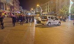 Mamak’ta akıl almaz kaza: Polis memurları yaralandı!