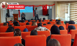 Polatlı'da "Peygamberimiz ve Şahsiyet İnşası" Konferansı