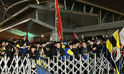 Twente taraftarları Fenerbahçelilere saldırdı!