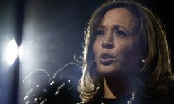 Kamala Harris Trump’ı tebrik etti