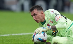 Muslera’dan Jose Mourinho'ya tepki! “İstemiyorsa gidebilir”