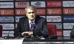 Şenol Güneş Çaykur Rizespor mağlubiyeti sonrası konuştu: Sadece 3 puan kaybetmedik