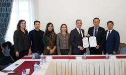 ASBÜ ve Zhejiang Yuexiu Üniversitesi arasında kültürel ve akademik köprü kuruldu