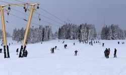 Kar ve tatil tutkunlarının adresi Uludağ’da kış sezonu yoğun geçiyor