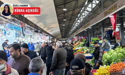 Ulus Hali’nde yılbaşı alışveriş yoğunluğu