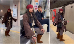 Karayip Korsanları'nın Jack Sparrow'u Ankara'da metroda görüntülendi