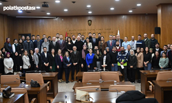 Mamak Belediyesi'nde Sözleşmeli Personel Sevinci! Başkan Şahin'den İmza Töreni