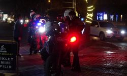 Motosikletli polis timi kaza yaptı: 1 polis yaralı