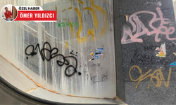 Kızılay'daki tarihi üst geçit grafiti vandalizmine uğradı