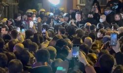 Çağlayan Adliyesi önünde avukatlar ve polis ekipleri karşı karşıya geldi!