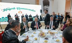 Mesut Özarslan ilk iftarı otobüs esnafı ile yaptı