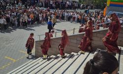 Akyurtlu öğrencilerin bahar şenliği performansları beğeni topladı