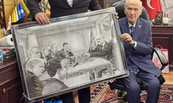 Bahçeli dünya liderlerini mat etti! O hediye dikkat çekti...