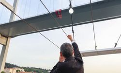 CHP’den flaş hamle! Köprüye “İmamoğlu’na Özgürlük” pankartı asıldı!