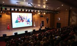Etimesgut’ta Anneler Günü’ne özel anlamlı bir seminer düzenlendi
