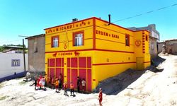 Silvanlı Galatasaray aşığı evinin dış cephesini ‘Aslantepe’ye çevirdi