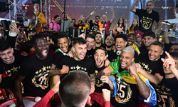 Galatasaray'da nefesler tutuldu! İşte şampiyonluk kutlamasında sahne alacak isimler...