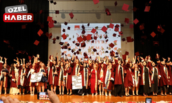 Hacı Bayram Veli Üniversitesi Polatlı MYO'da mezuniyet coşkusu