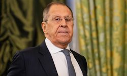 Lavrov'dan Zelenskiy'e sert ifadeler: ''Acınası bir insan"