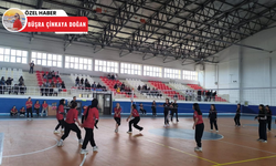 Liseler arası voleybol turnuvası sona erdi: Şampiyon Bala Anadolu Lisesi
