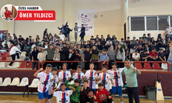 Polatlı İmam Hatip Ortaokulu futsal takımı Polatlı şampiyonu
